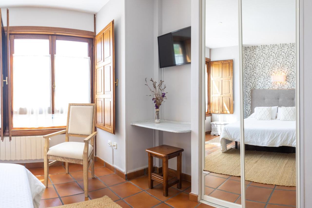 La Fuentona De Ruente Hotel Exterior photo